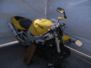 Продам 2001 SUZUKI TL1000R VIN JS1VT52A112100740