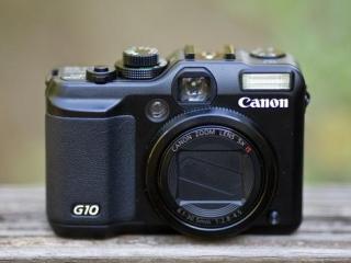 Canon G10 (Powershot) + чехол+ карта памяти на 2 гб.