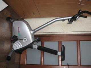 Магнитный велотренажер HouseFit HB-8088